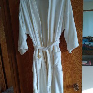 Terry cloth bathrobe